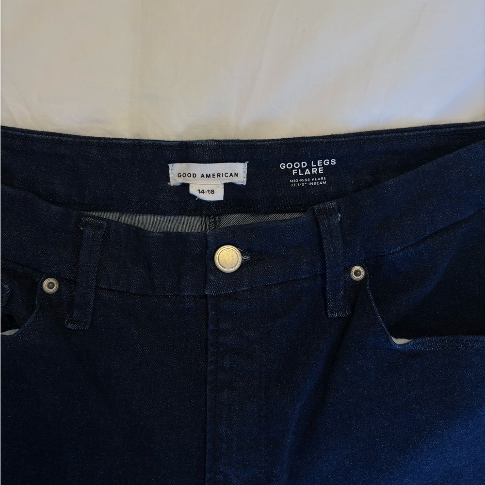 Good American Good Legs Flare mid-rise Size 14-18 NWOT